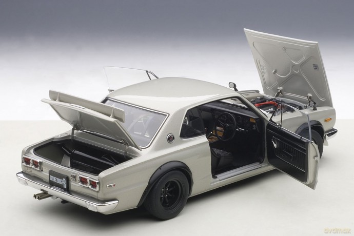 AUTOART Nissan Skyline GTR (KPGC10)