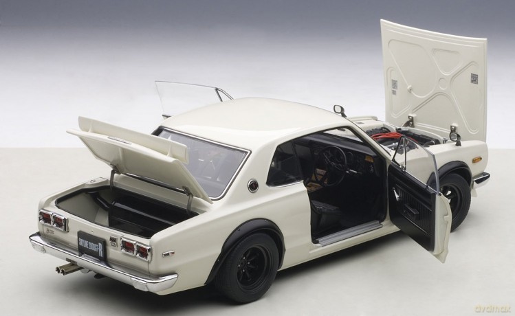 AUTOART Nissan Skyline GTR (KPGC10)