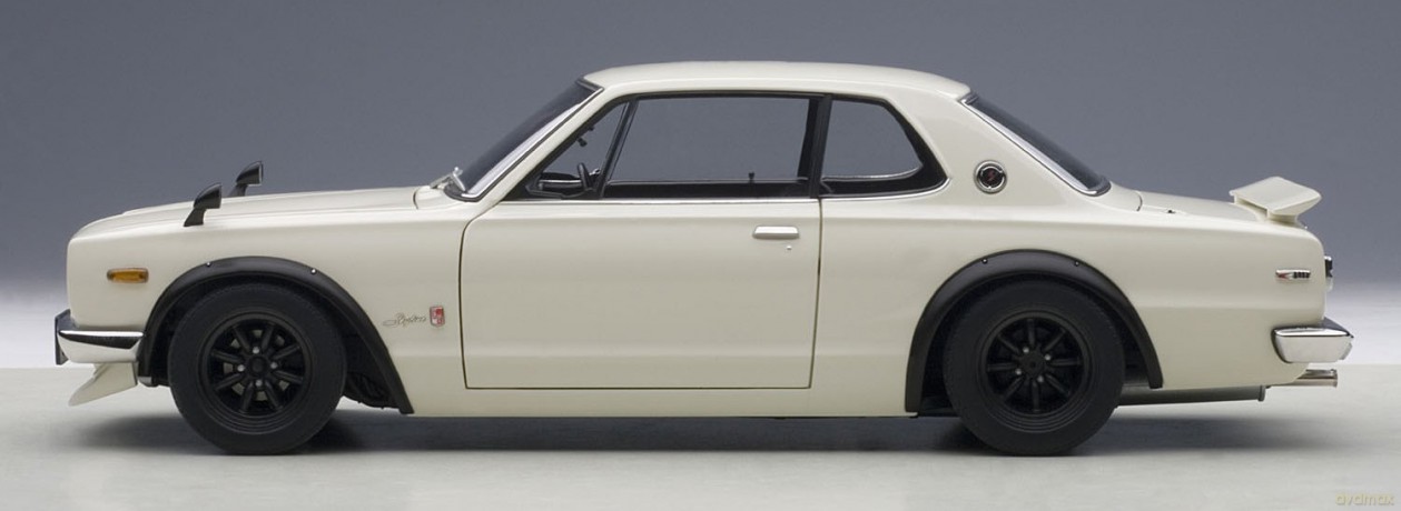 AUTOART Nissan Skyline GTR (KPGC10)
