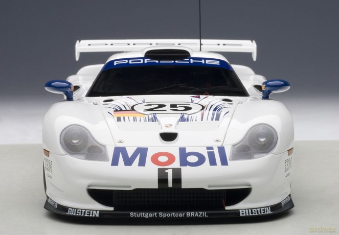 AUTOART Porsche 911 GT1 #25 H. Stuck