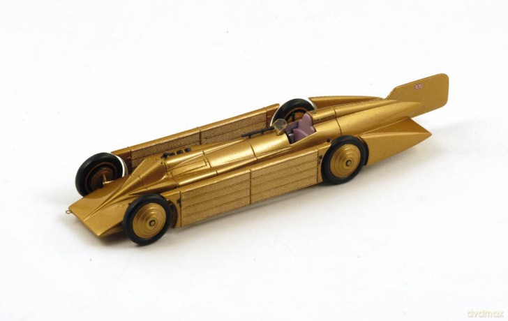 BIZZARE Golden Arrow Daytona Beach