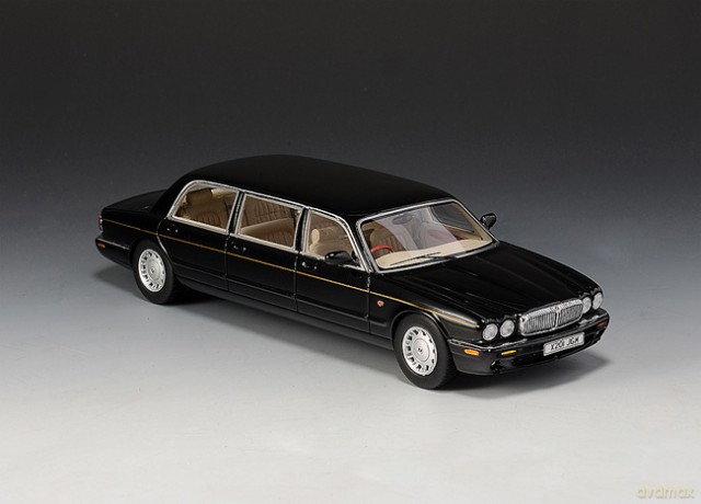 GLM Jaguar XJ (X308) Limousine Wilcox