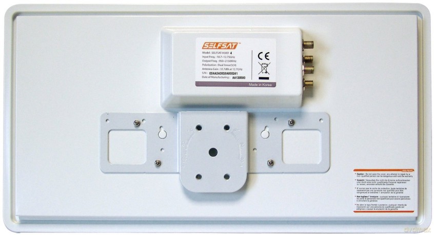Selfsat Płaska antena satelitarna Quad LNB