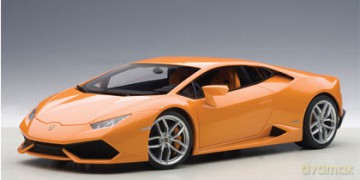 AUTOART Lamborghini Huracan LP6104 2014