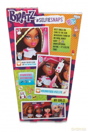 Bratz SelfieSnaps Doll - Sasha