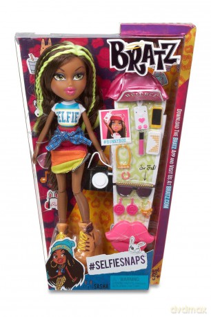 Bratz SelfieSnaps Doll - Sasha
