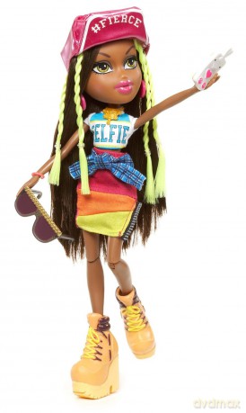 Bratz SelfieSnaps Doll - Sasha