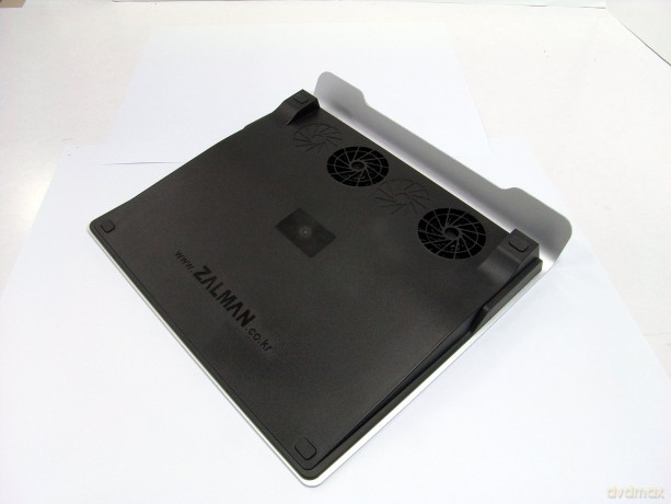 Podkładka chłodząca do laptopów Zalman ZM-NC1000 Alu