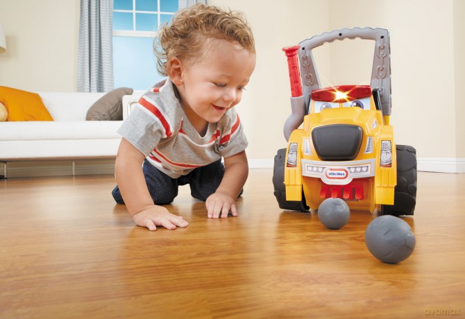 LITTLE TIKES Big Dog Truck