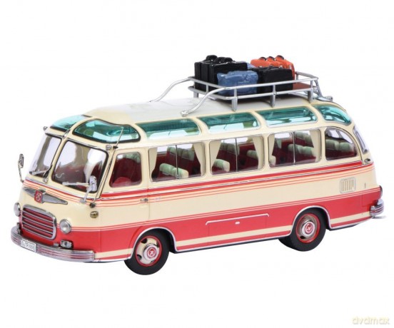 SCHUCO Setra S6 with Roof Tracks