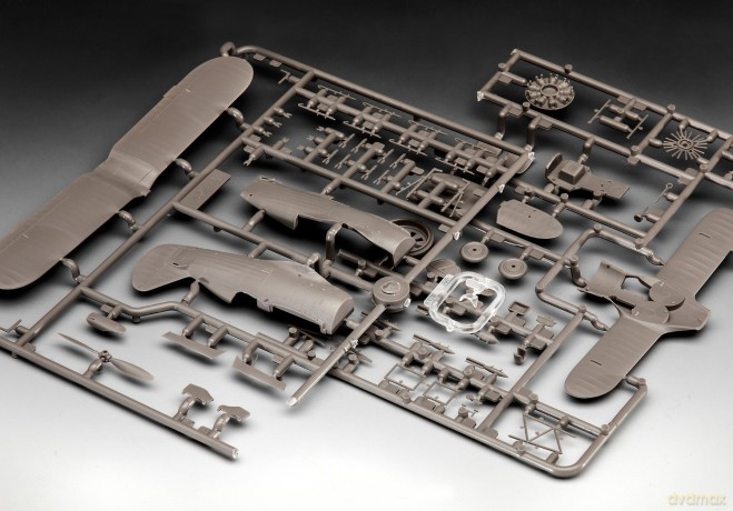 REVELL Polikarpov I153 Chaika