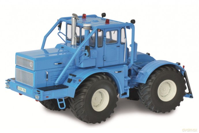 SCHUCO Kirovets K700A (blue)
