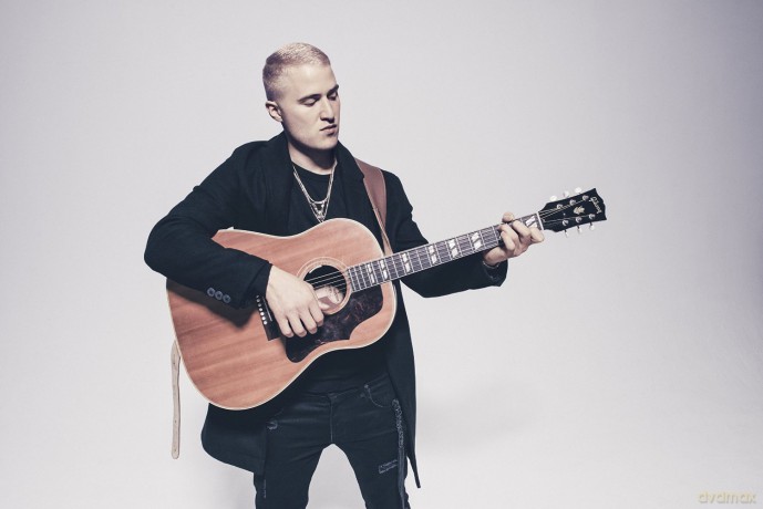 Mike Posner: At Night, Alone [CD]