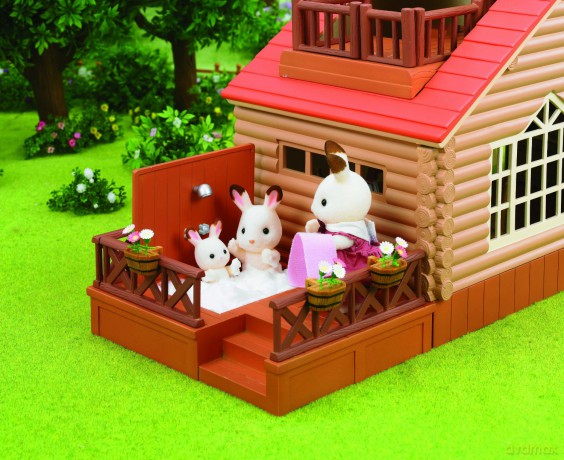 Sylvanian Families Domek z bali [FIGURKA]