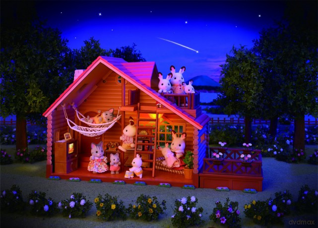 Sylvanian Families Domek z bali [FIGURKA]