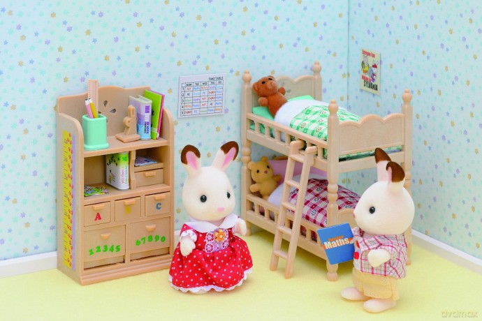 Sylvanian Families Meble do sypialni dziecięcej [FIGURKA]
