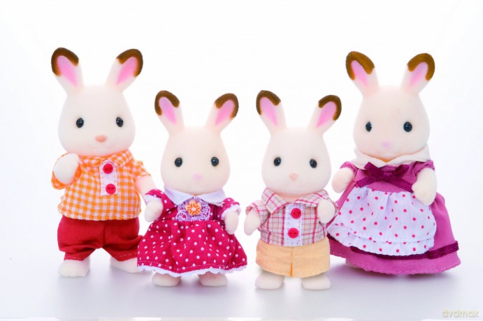 Sylvanian Families Rodzina królików czekoladowe uszka [FIGURKA]