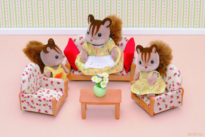 Sylvanian Families Trójelementowy zestaw wypoczynkowy [FIGURKA]
