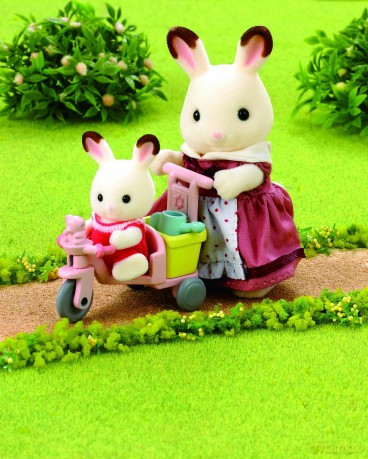 Sylvanian Families Trójkołowy rower z zabawkami [FIGURKA]