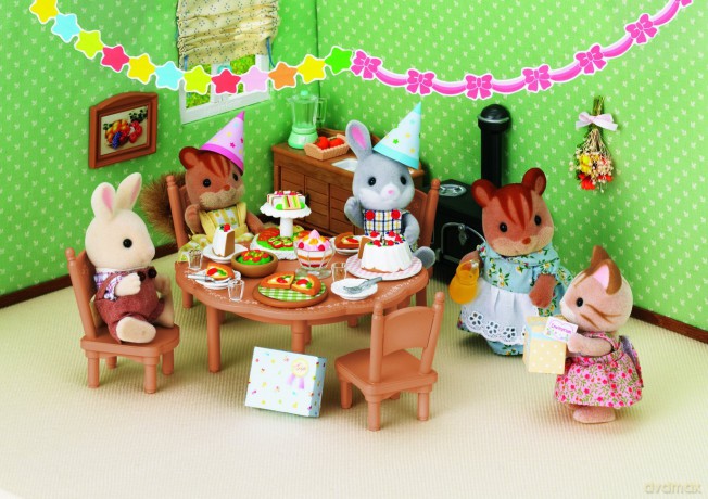 Sylvanian Families Zestaw na przyjęcie [FIGURKA]
