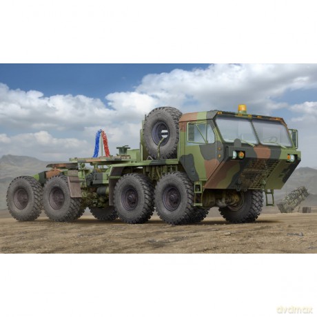 TRUMPETER Hemit M983 tractor