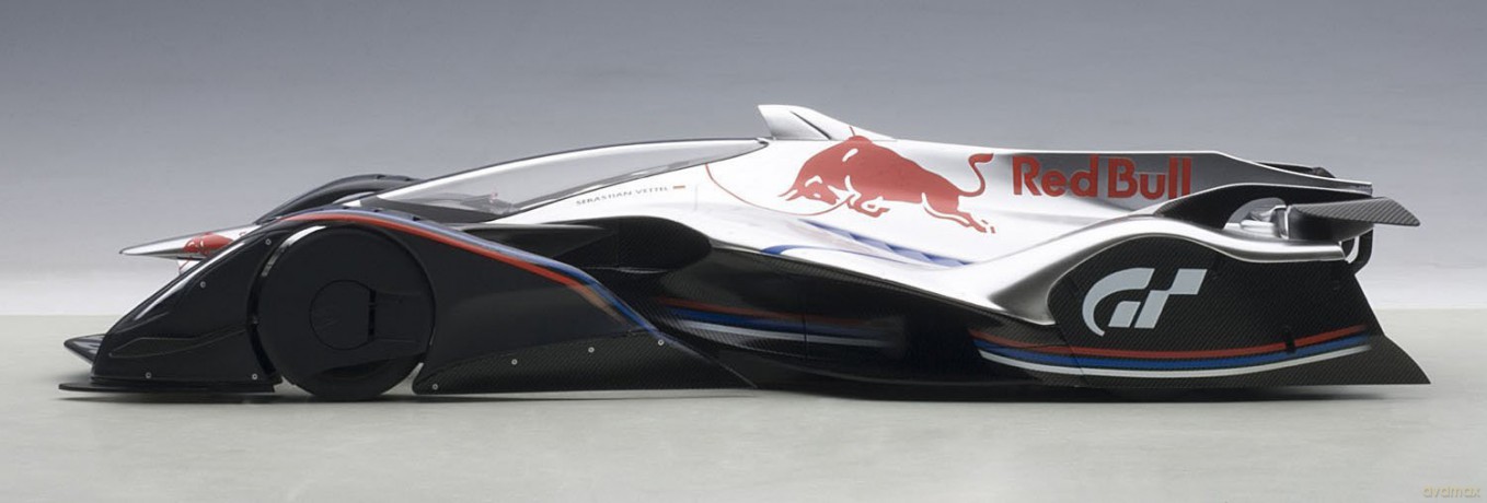AUTOART Red Bull X2014 Sebastian Vettel