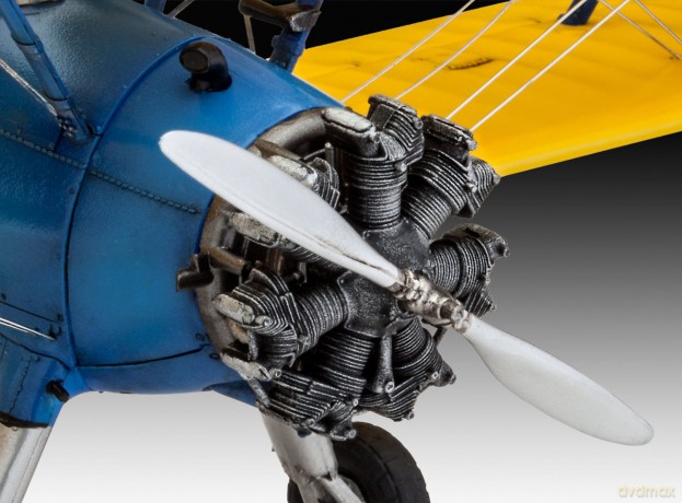 REVELL Sterman P17 KAYDET