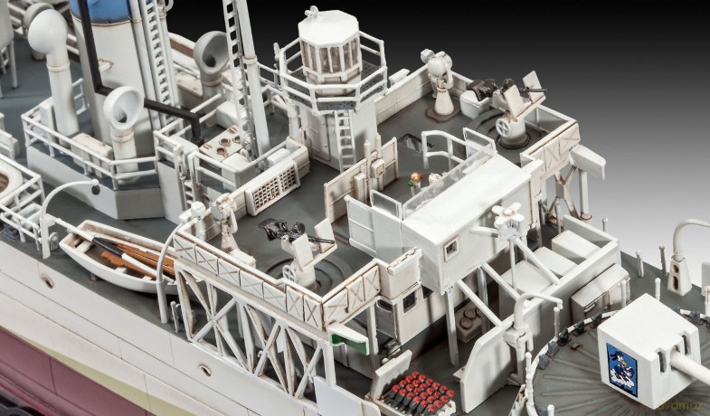 REVELL HMCS Snowberry