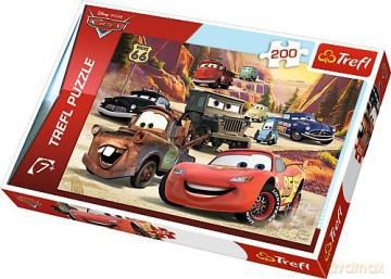 TREFL 200 el. Cars, Wyprawa w góry [PUZZLE]