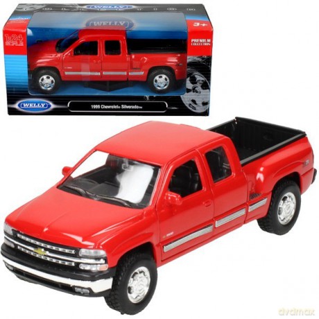 Chevrolet Silverado czerwony
