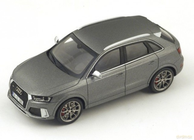 Audi Q3 RS 2015