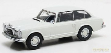 Mercedes Benz 230 SLX Frua Combi white