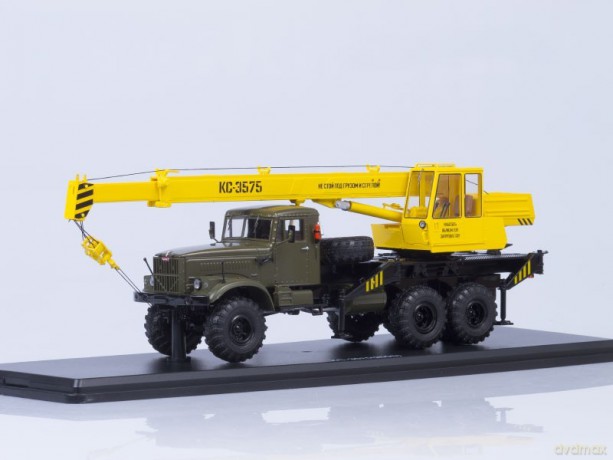 SSM Truck Crane KS-3575 KRAZ-255B