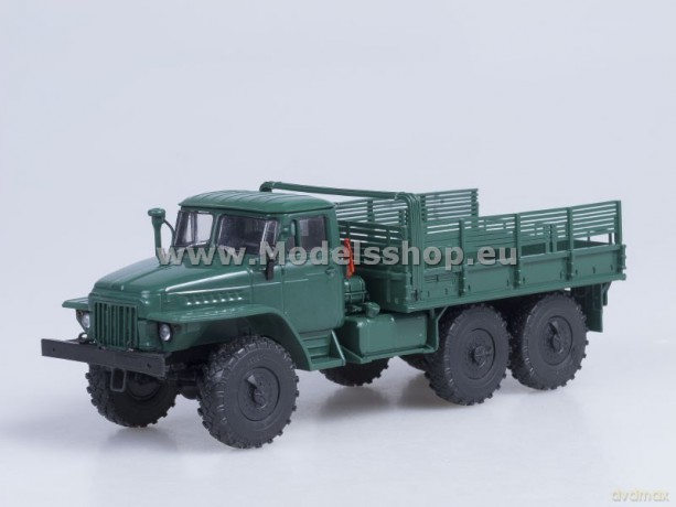 SSM URAL-375D Fatbed Truck (dark green)