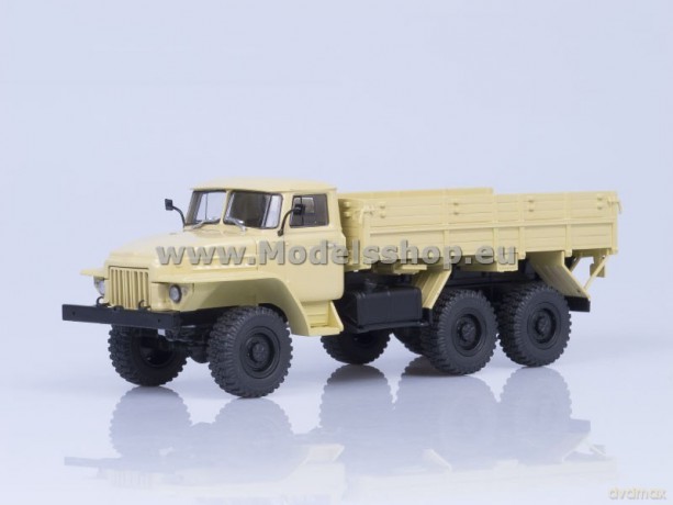 SSM URAL-375N Flatbed Truck (beige)