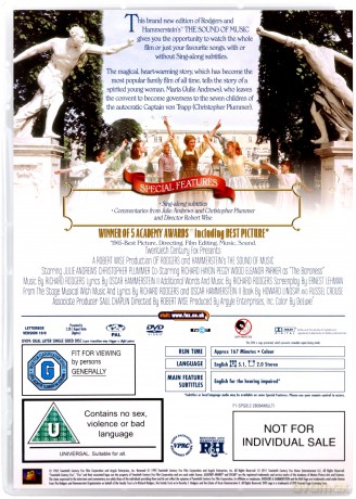 Classic Christmas 4 Film Collection: The Sound of Music / A Christmas Carol / Miracle on 34th Street & Chitty Chitty Bang Bang (Dźwięki muzyki / Opowieść wigilijna / Cud na 34. Ulicy / Nasz cudowny samochodzik) [4DVD]
