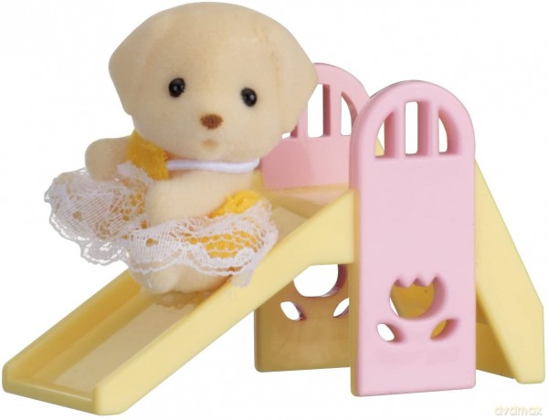 Sylvanian Piesek na zjeżdżalni [FIGURKA]