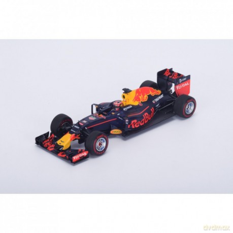 Red Bull RB12 Tag Heuer #26 Daniil Kvyat 7th Bahrain GP