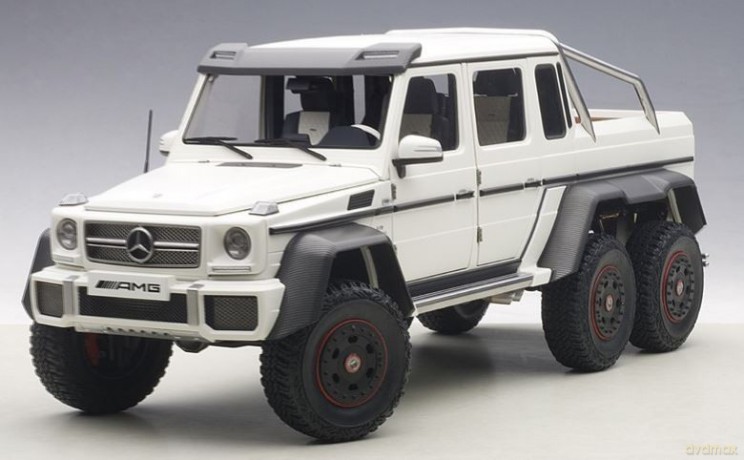 Mercedes-Benz G63 AMG 6X6 (matt white)