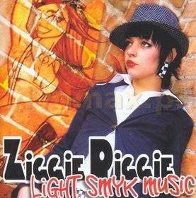 Ziggie Piggie: Light Smyk Music [CD]