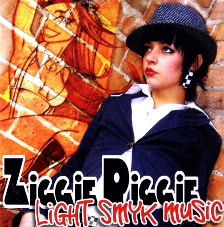 Ziggie Piggie: Light Smyk Music [CD]