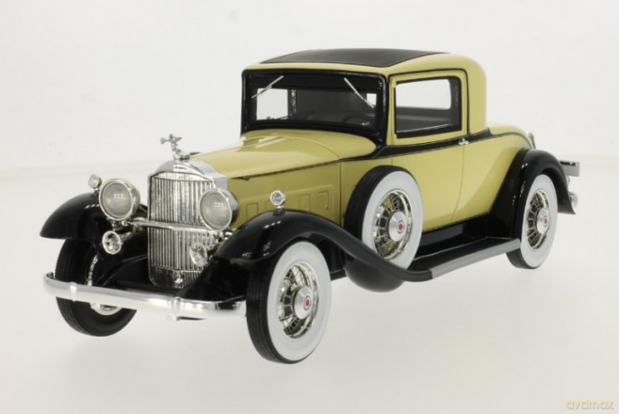 Packard 902 Standard Eight Coupe 1932 (light yellow/black)