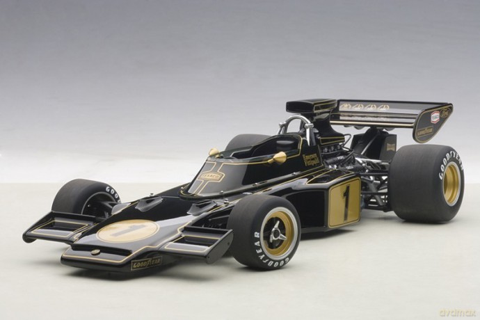Lotus 72E #1 Fittipaldi 1973 (composite model/no openings)