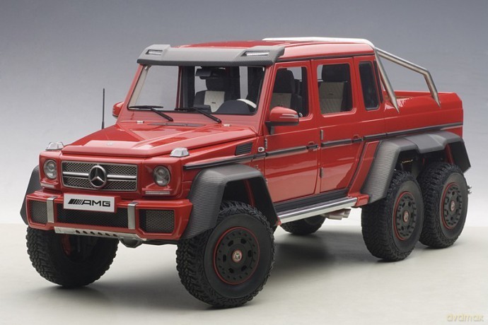 Mercedes-Benz G63 AMG 6x6 2013 (red)(composite model/full openings)
