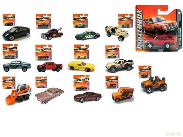 Matchbox Samochodziki małe, różne rodzaje