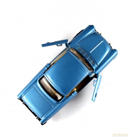 Auto osobowe retro 12 cm