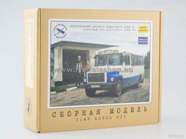 KAVZ-3976 Bus (model kit)