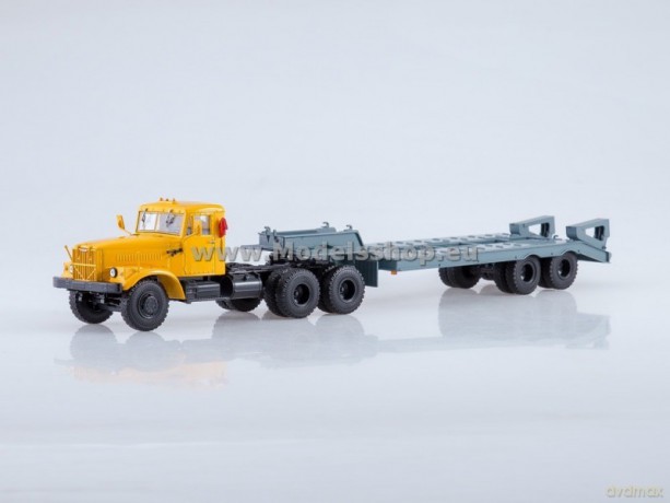 KRAZ-258 Tractor Truck with Heavy Trailer CHMZAP-5523