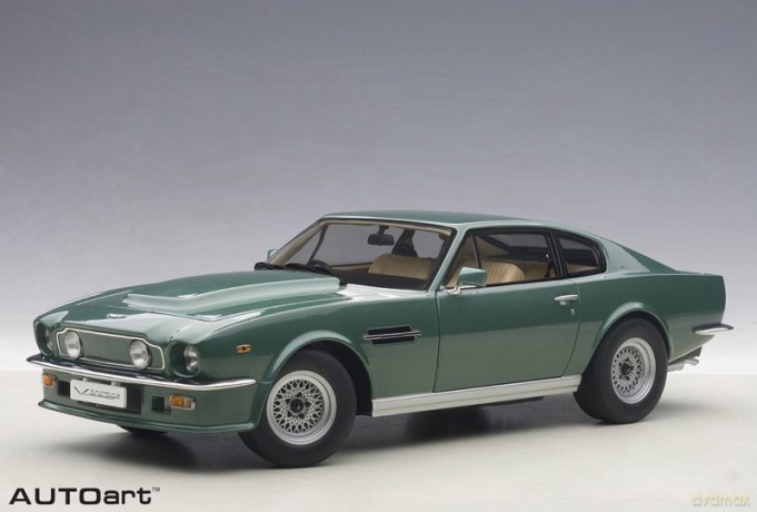 Aston Martin V8 Vantage 1985 (forest green)