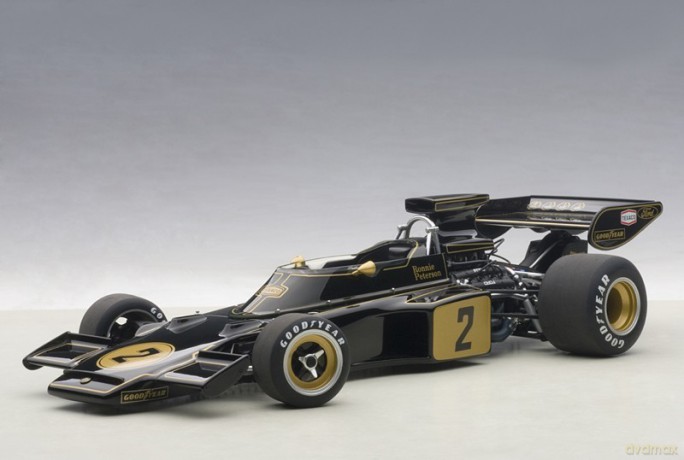 Lotus 72E #2 Peterson 1973 (composite model/no openings)